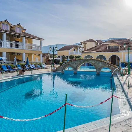 Apart Otel Elpida 2*