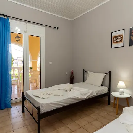 Elpida Aparthotel